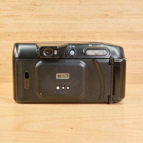 Fujifilm DL-1000 Zoom / 35mm Point & Shoot Film Camera / Tested & Working - Picture 6 of 9